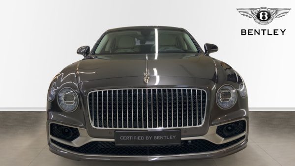 Flying Spur Odyssean Edition V6 Hybrid