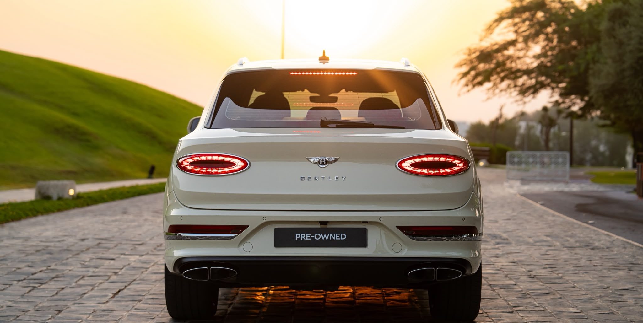 Bentayga Azure 2023