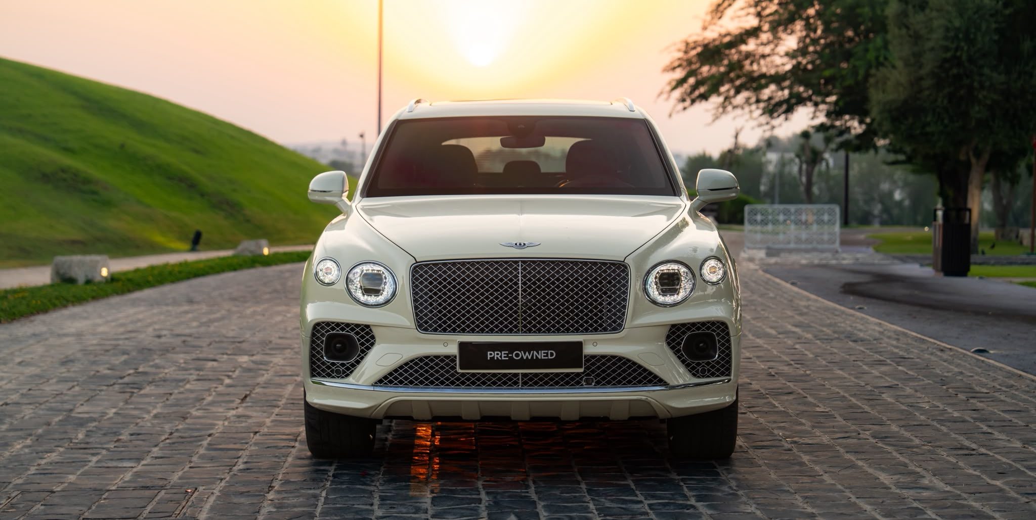 Bentayga Azure 2023