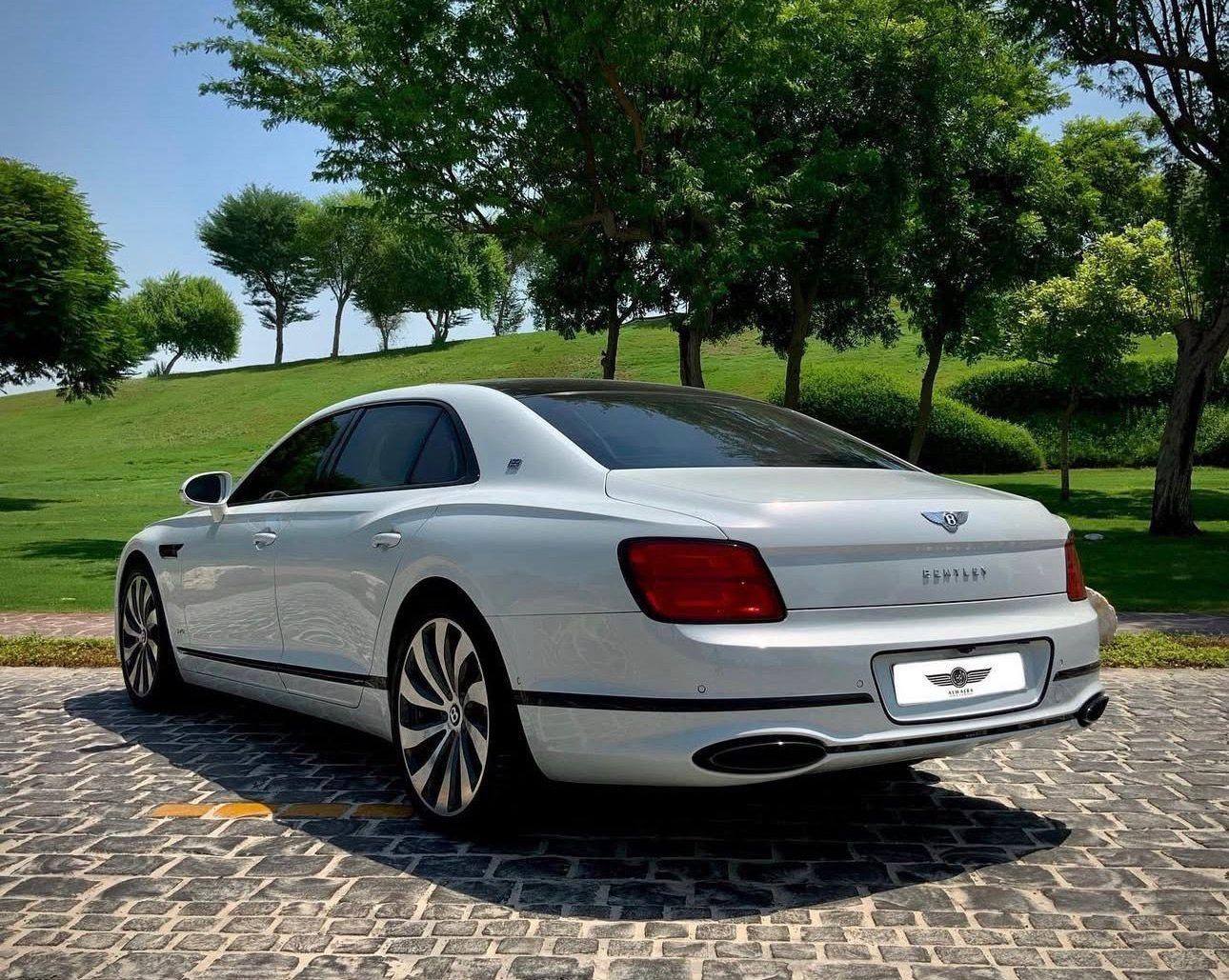 Flying Spur 1st Edition W12 2020